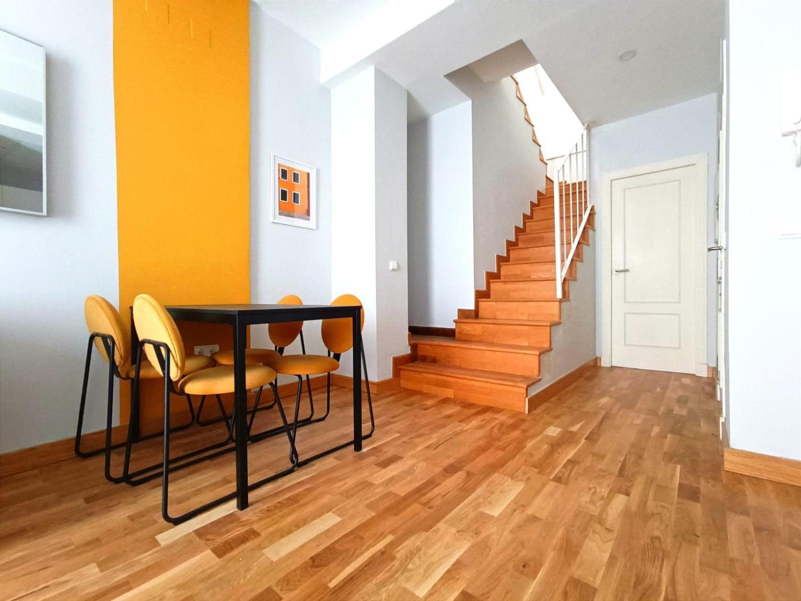 Apartamento Atico 1 Terraza Y Sol En El Centro De !! Sevilha